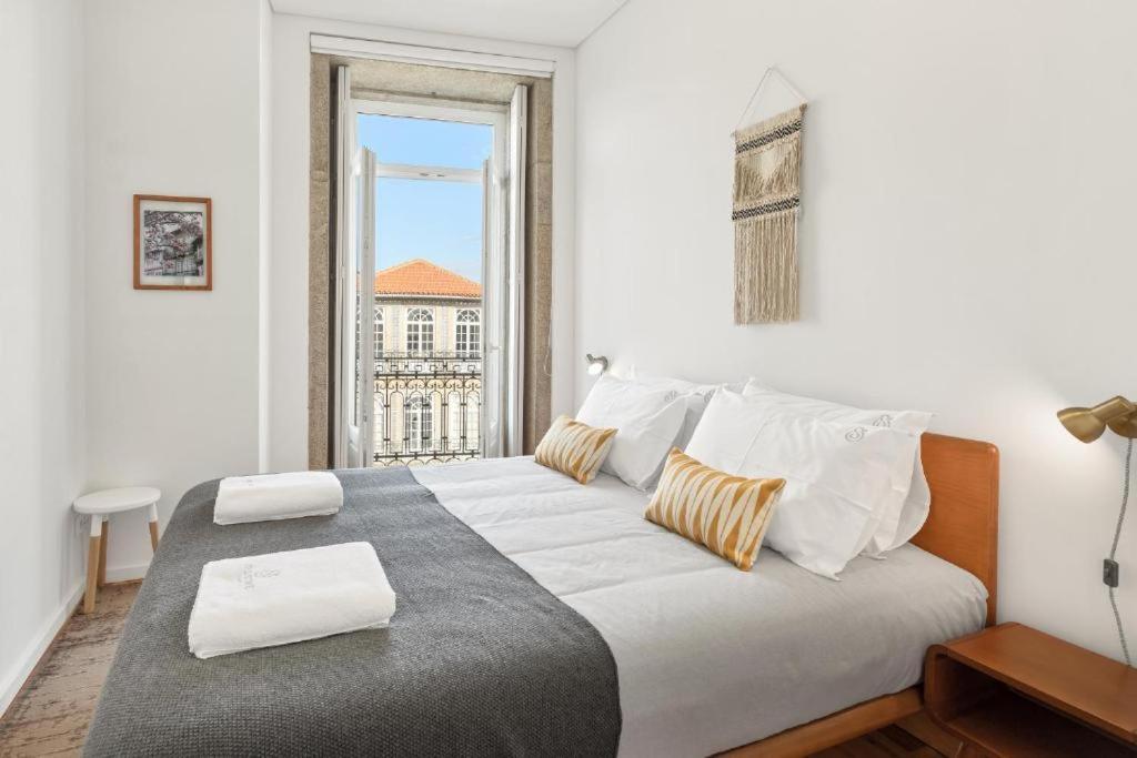 Host Wise - Lovely Shinny Flats With Balcony - Clerigos Порто Екстериор снимка