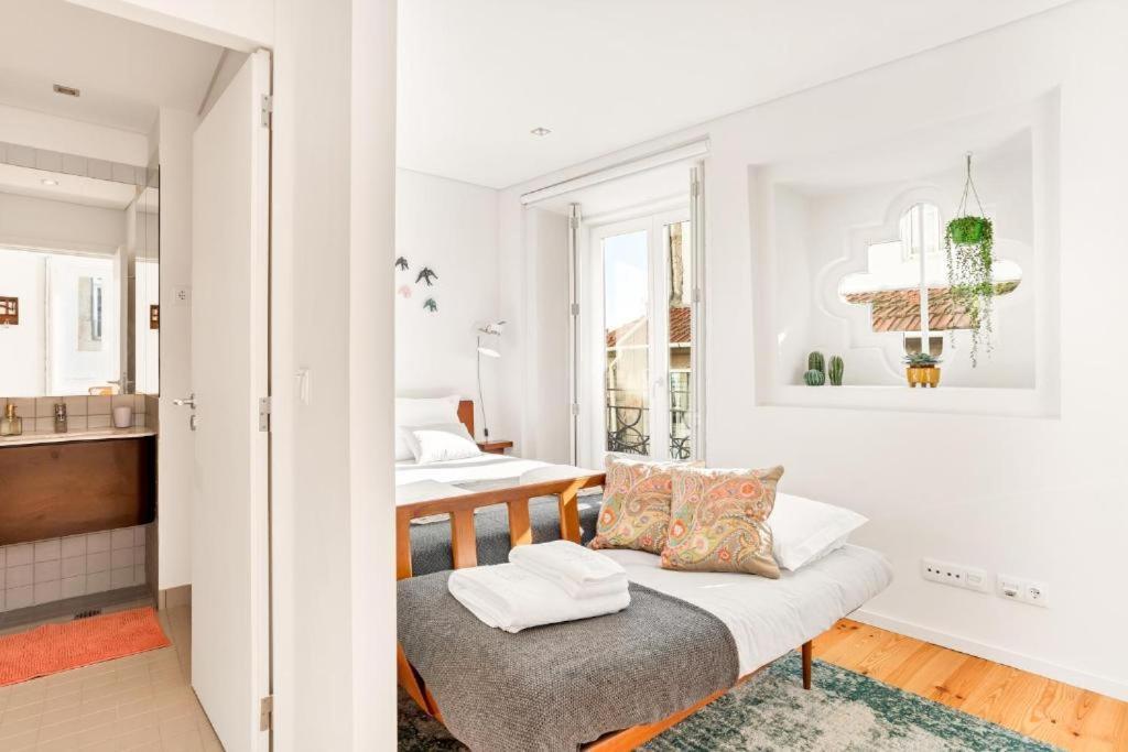 Host Wise - Lovely Shinny Flats With Balcony - Clerigos Порто Екстериор снимка