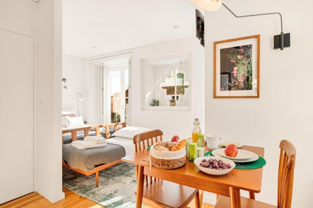 Host Wise - Lovely Shinny Flats With Balcony - Clerigos Порто Екстериор снимка