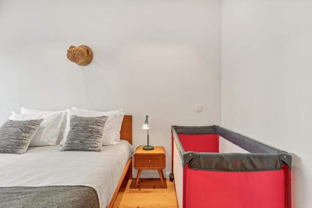 Host Wise - Lovely Shinny Flats With Balcony - Clerigos Порто Екстериор снимка